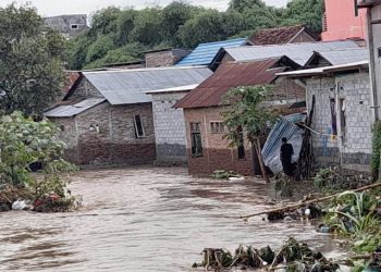 Banjir Dompu, Akibat Intensitas Hujan dan Sampah di Sungai