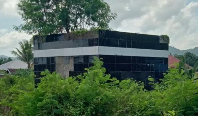 Bangunan Ka’bah di Dompu Terbengkalai dan Memprihatinkan