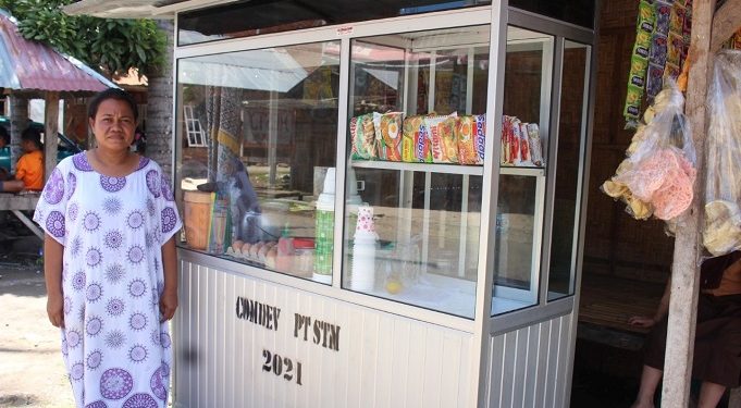 Penjual Mie Ayam Dapat Bantuan Gerobak Dari PT STM