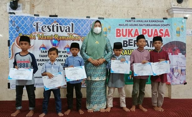 Sukses Festival Ramadhan, Hj. Faridah Syahrul Parsan Beri Apresiasi