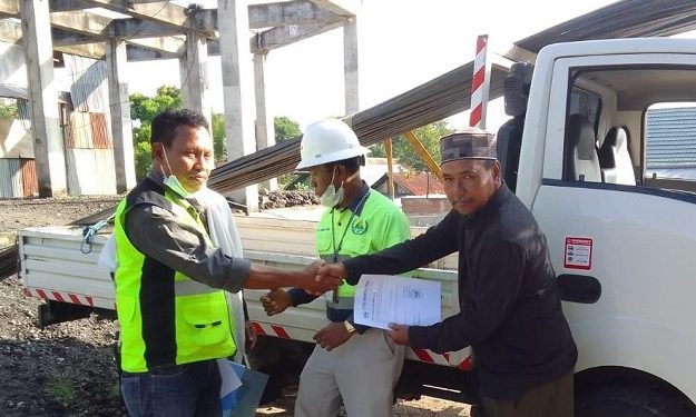 PT PASINDO Bantu Pembangunan Masjid Jami’ Al Falah Huu