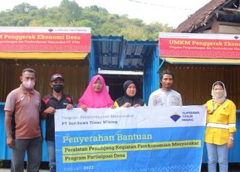 PT STM Bagikan Kios Rombong Bagi Pelaku UKM