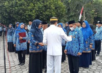30 ASN Kemenag. Dompu Raih Satya Lencana Presiden