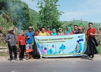 PT STM Inisiasi Bersih-Bersih Bersama Warga Adu dan Cempi Jaya