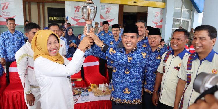 Api Obor Porprov NTB ke XI Singgah di Dompu,  Wabup Berharap Dompu Bisa Raih Juara Umum