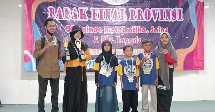 Enam Siswa SD IT Al Hilmi Wakili NTB di Topas Olimpiade Nasional