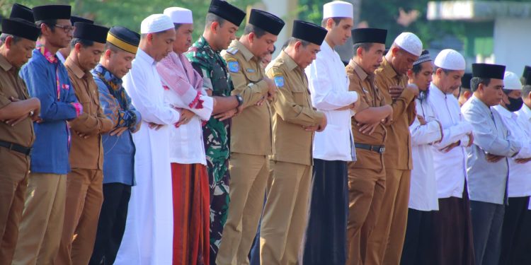 Kemarau Panjang, Bupati Dompu Ajak Ummat Islam Shalat Minta Hujan