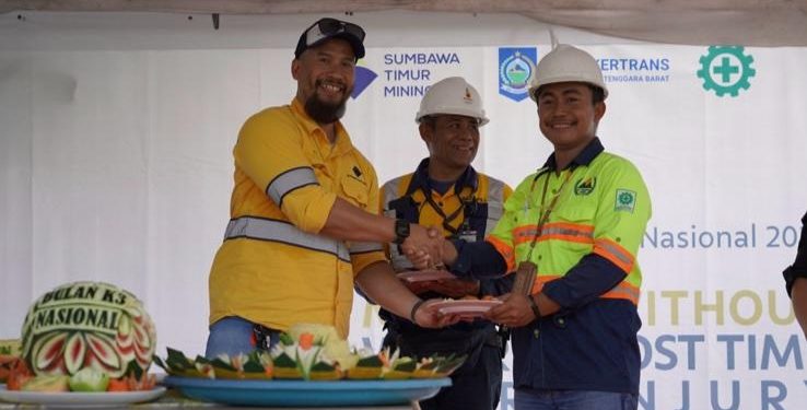 STM Gelar Upacara Penutupan Bulan K3 Nasional 2024