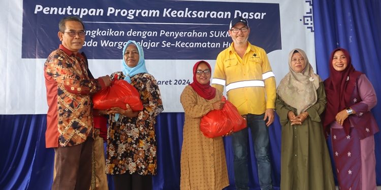 148 Peserta Keaksaraan Dasar Program STM Dapat Sertifikat SUKMA
