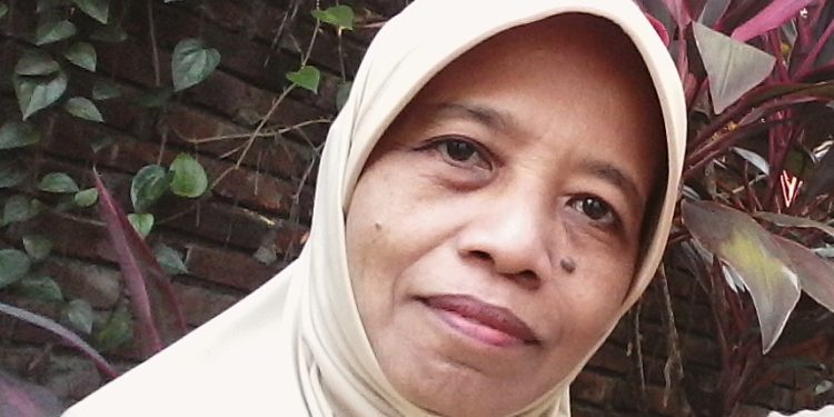 Sepenggal Kisah Bersama Umi dan “Bolu Kukus”