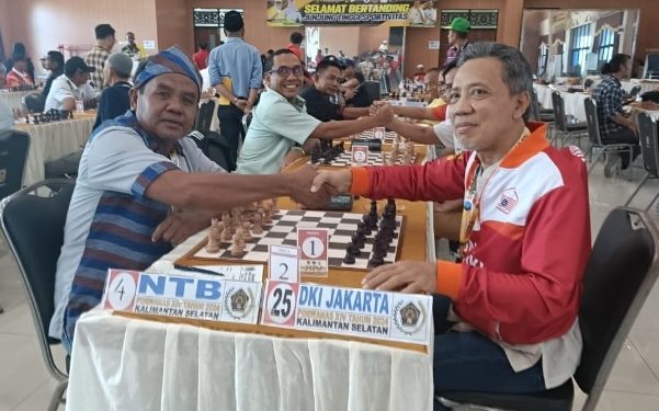 H. Nasir Bima Sabet Emas/Perak dan H. Muis Dompu Raih Perak/Perunggu