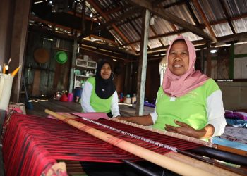 Kiprah Kancira Daha Lestarikan Kerajinan Tenun Muna Pa’a