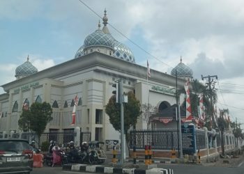 Parkir Peziarah Abah Guru Sekumpul Digratiskan