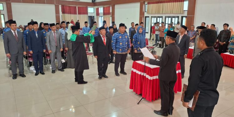 Syahrul Ramadhan Dilantik Jadi Kepala Distanbun Dompu