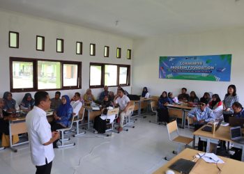 Tingkatkan Kompetensi, Kepala Sekolah dan Guru di Hu’u Dapat Pendampingan STM