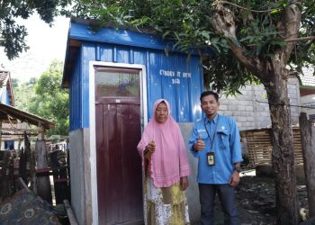 Dukung Sanitasi di Kabupaten Dompu, Sumbawa Timur Mining Bangun 601 Jamban Keluarga