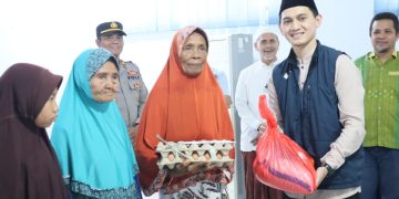 Berbagi Kebahagiaan, PWI Bersama STM Santuni Anak Yatim dan Kaum Duafa