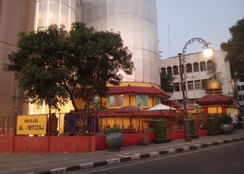 “Ketika Subuh Menuju Masjid Al-Imtizaj Bandung”