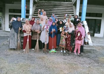 Implementasikan Nilai Ekoteologi, Penyuluh Agama Islam Dompu dan Majelis Ta’lim Dorebara Sukseskan GEBER MAS